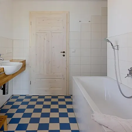 بيت للعطل Kapitanshaus - Kajute - #119141 *